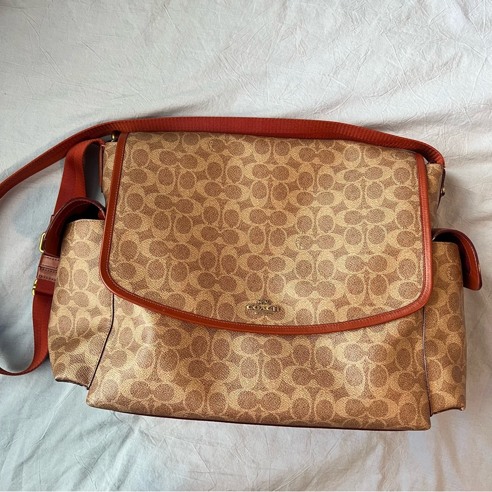 Coach Baby Messenger Bag In Signature Canvas - Picture 5 of 12